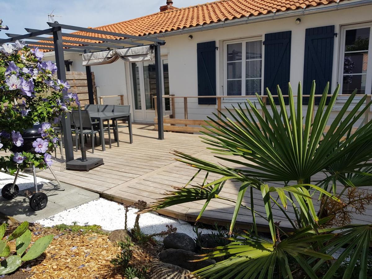 Charmante Maison De Vacances Villa Saint-Gilles-Croix-de-Vie Exterior photo