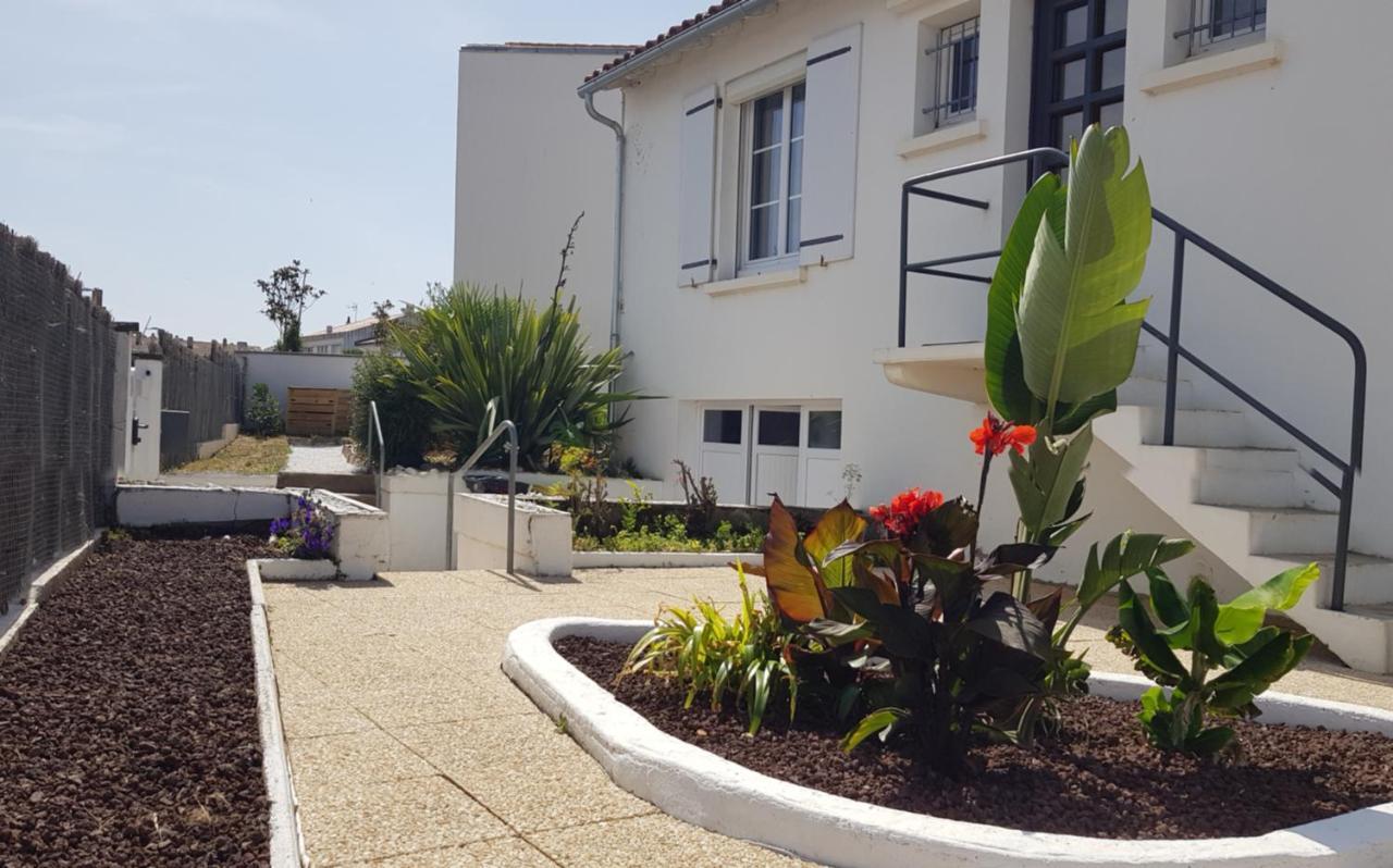 Charmante Maison De Vacances Villa Saint-Gilles-Croix-de-Vie Exterior photo