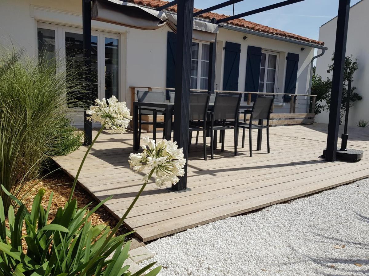 Charmante Maison De Vacances Villa Saint-Gilles-Croix-de-Vie Exterior photo